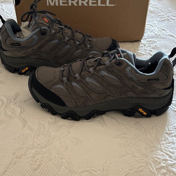 Merrell Charcoal Trail Shoes - Picture 4 of 9